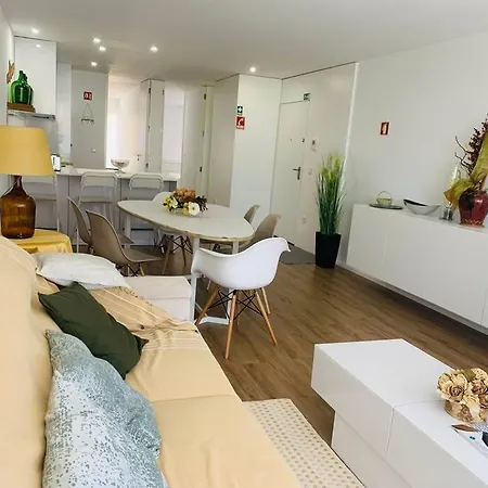 Faotastic House *