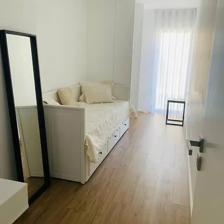 Faotastic House Apartament *